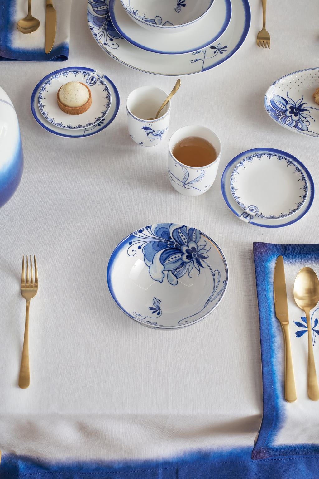 Tas Porcelani Pip & The Blue Bird 18cm